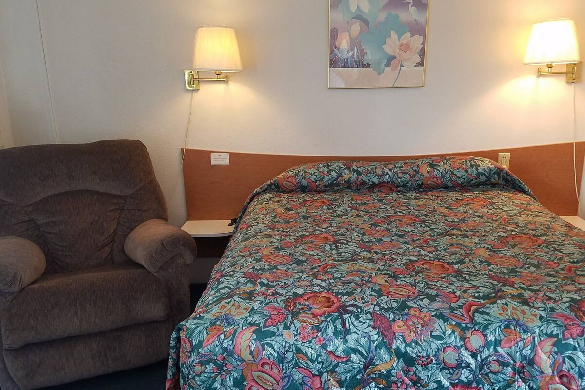 Bureau, accès à Internet câblé (inclus)