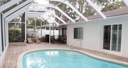 Home away from Home? Paradise in the Sun? Why not call it both! HEATED Pool !