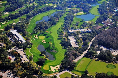 Home away from Home? Paradise in the Sun? Why not call it both! HEATED Pool !