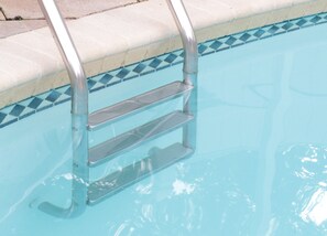 Outdoor pool, a heated pool - Home away from Home? Paradise in the Sun? Why not call it both! HEATED Pool ! (Tarpon Springs)