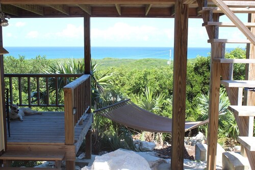 The View at Surfer's Beach (Lower Unit Only)