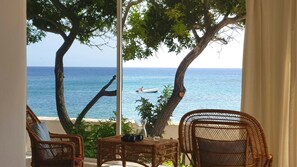 Interior - Exclusivity-1st Sea Line (Playa Honda)