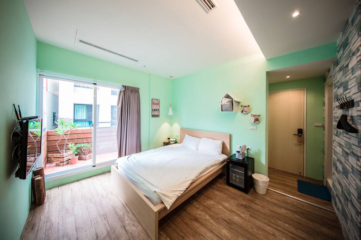 Superior Double Room (VIP) | Blackout drapes, soundproofing, WiFi (free), individually decorated