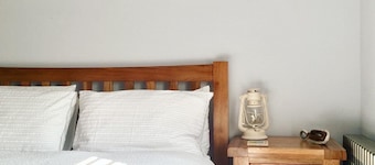 Two Bedroom Apartment - The Seaview Snug