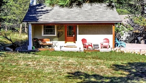 Exterior - Historic, Romantic, Secluded 1910 Cabin; updated with modern amenities  (Estes Park)