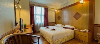 Flora Place Hotel