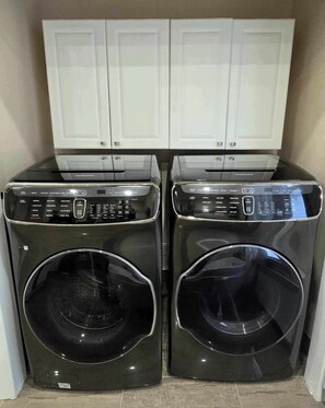 Interior - Family Retreat – Hot Tub, Whirlpool, Free Wine, Near Old Quebec & Ski (Ville de Québec)