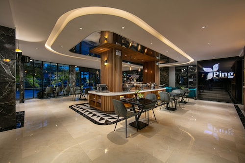 Hanoi Ping Luxury Hotel