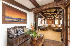 Literie de qualité supérieure, coffres-forts dans les chambres, bureau