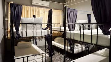 12-Bed Mixed Dormitory Room  | Wi-Fi gratis