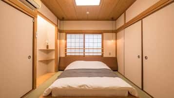 1 bedroom, free minibar, individually decorated, individually furnished