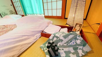 Comfort Room, Non Smoking | In-room safe, blackout drapes, free WiFi, bed sheets