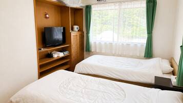 Standard Twin Room, Non Smoking | In-room safe, blackout curtains, free WiFi, bed sheets