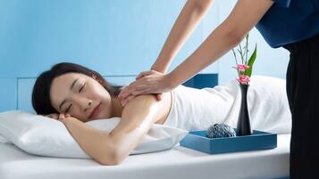 Body treatments, aromatherapy, Thai massages, body scrubs, massages