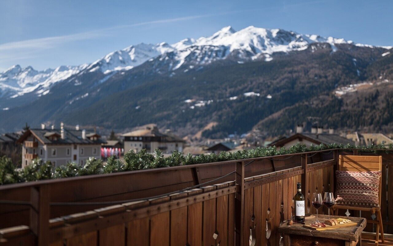 Camera Superior con balcone | Terrasse/patio