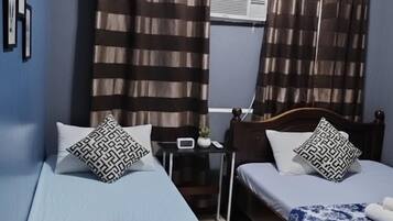 1 bedroom, desk, free WiFi, bed sheets