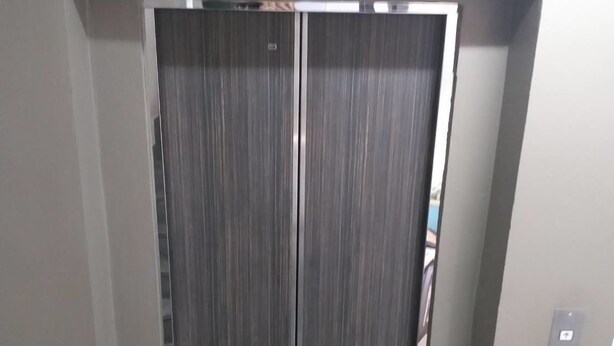 An elevator with a digital display showing the number 2. - J 168 Living (Bangkok)