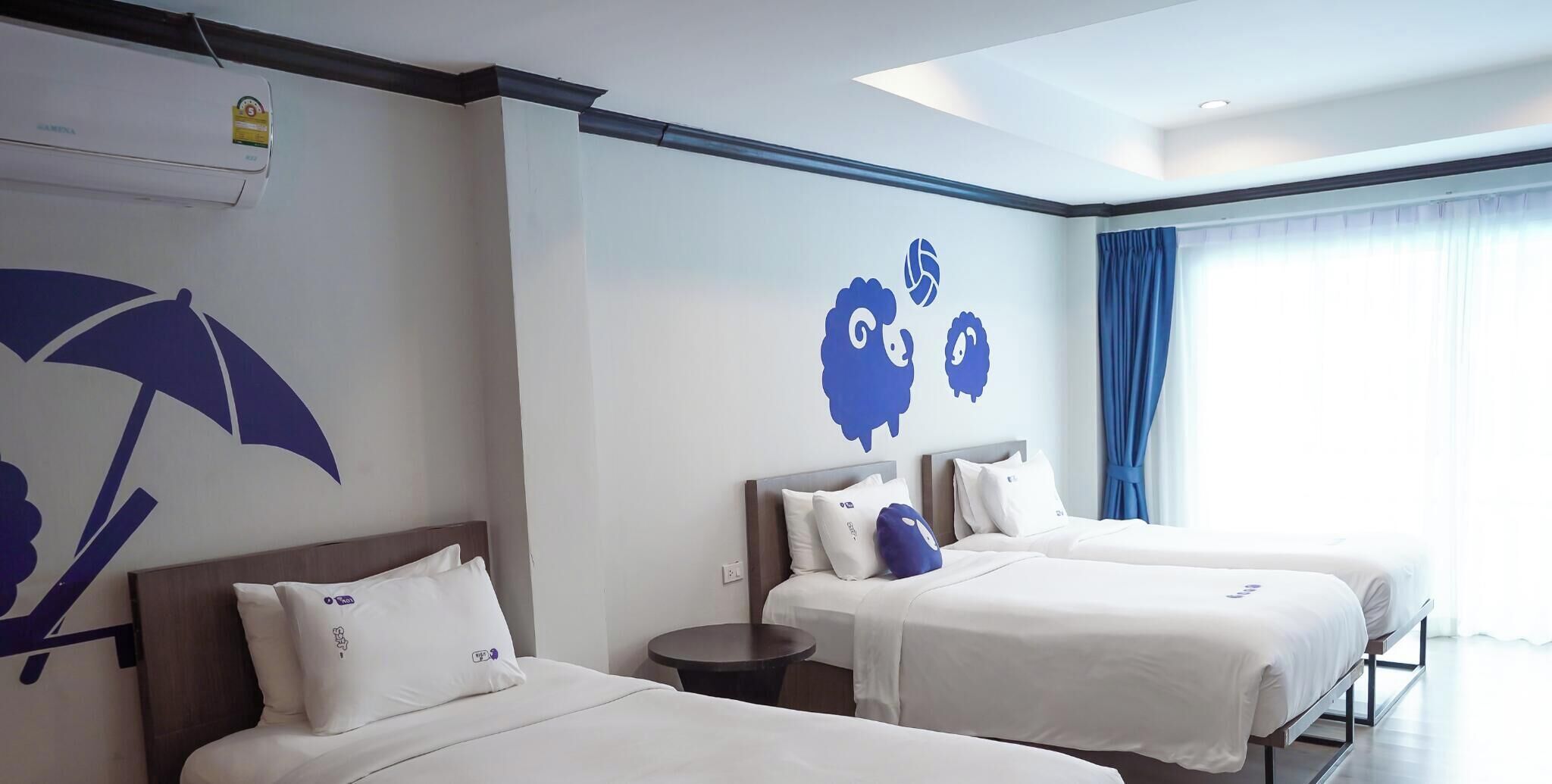 In-room safe, desk, iron/ironing board, free WiFi