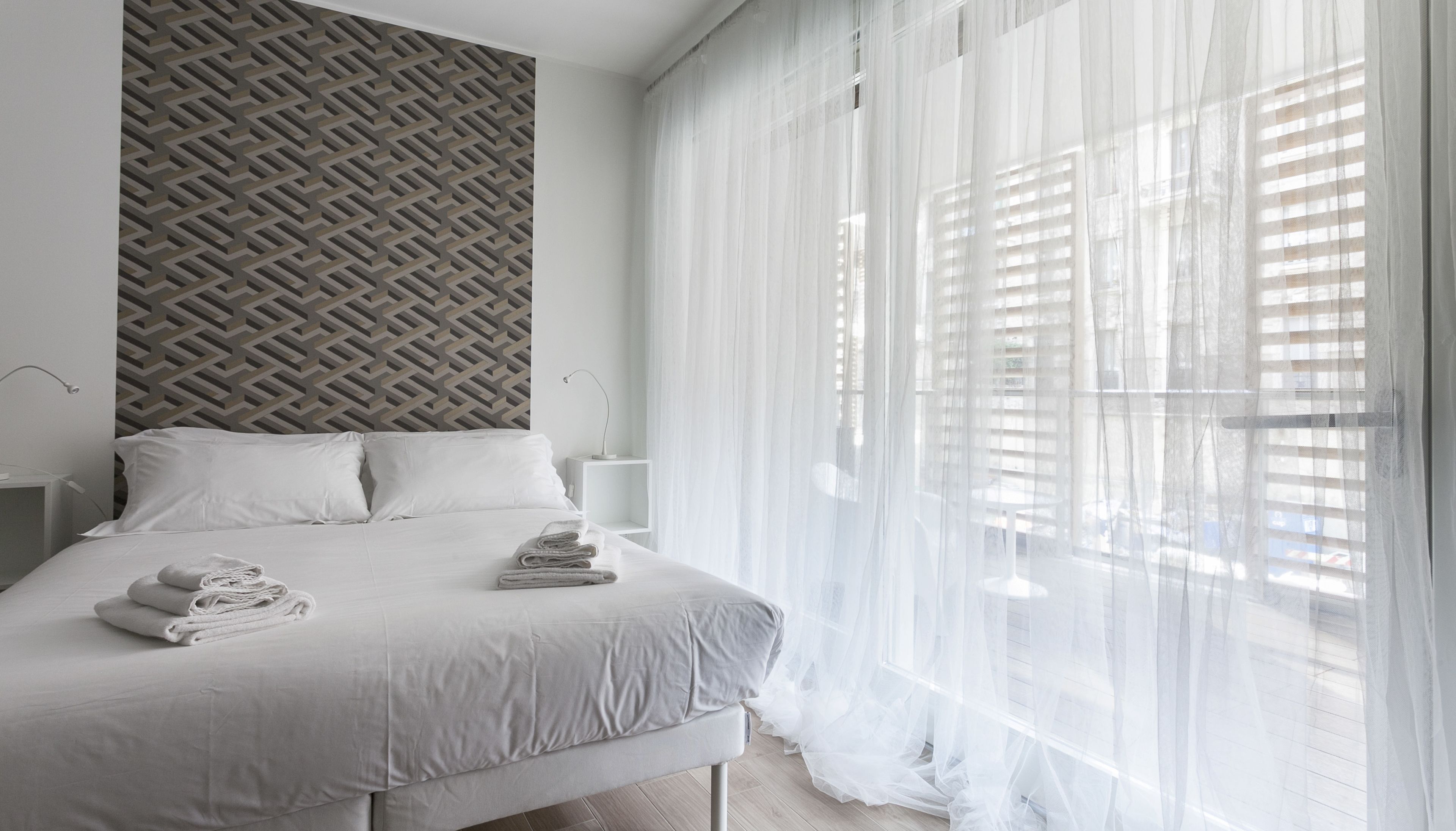 Studio (N1) | Bàn ủi/dụng cụ ủi quần áo, nôi/giường cho trẻ sơ sinh (phụ phí) 