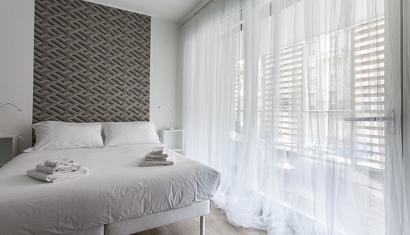 Studio (N1) | Iron/ironing board, cribs/infant beds, free WiFi, bed sheets