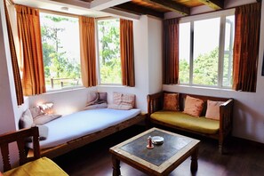 Free WiFi - Hotel at the End of the Universe (Baluwapati Deupur)