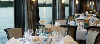 Crossgates Hotelship AltstadtNord - Köln