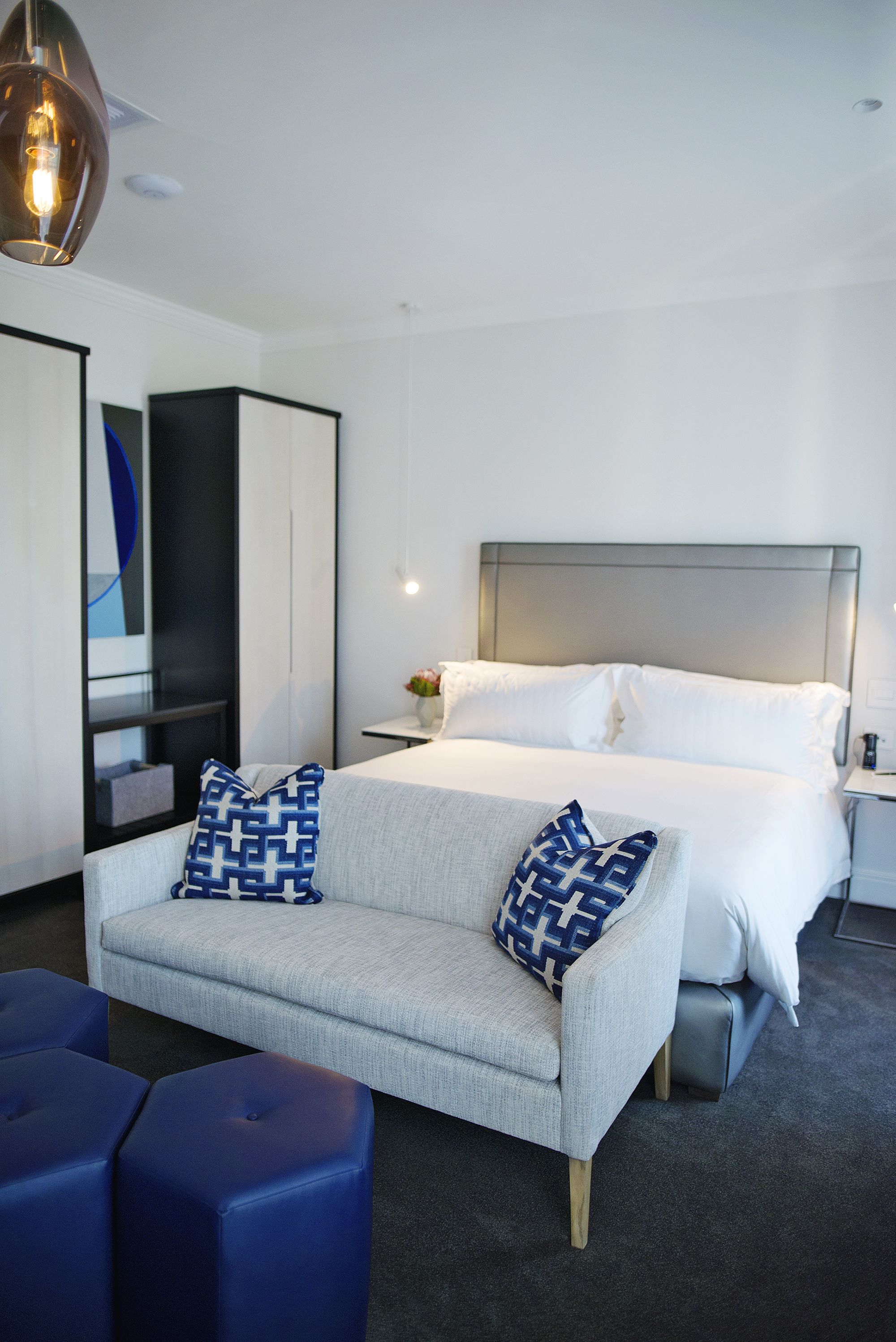 luxury suite | premium bedding, minibar, in-room safe, desk