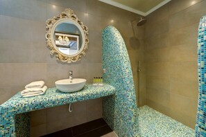 Deluxe Room, Jetted Tub | Bathroom | Shower, free toiletries, hair dryer, towels - A&G Suites (Santorini)