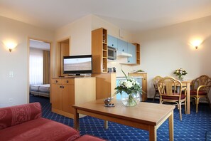 Classic Apartment, 1 Bedroom | Room amenity