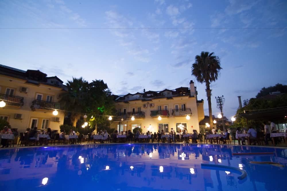 Metin Hotel
