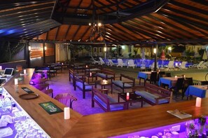 Breakfast, lunch and dinner served - Metin Hotel (Ortaca)