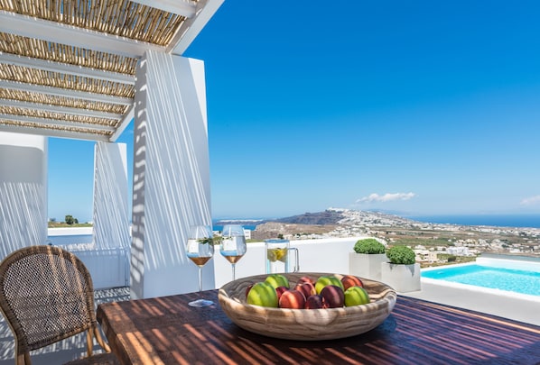 Villa Panoramique, 1 chambre, piscine privée | Vue de la chambre