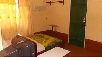 Chambre Standard | Bureau, Wi-Fi gratuit, draps fournis