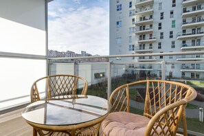 Comfort Apartment, 1 Bedroom (Seashell) | Balcony - Elite Apartments Marine Cztery Oceany (Gdansk)