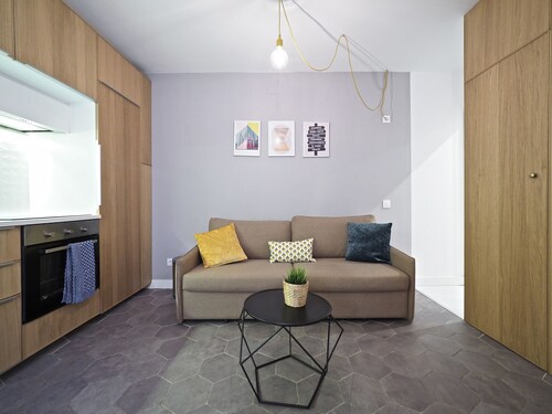 Torrassa Cozy Apartment by Olala Homes