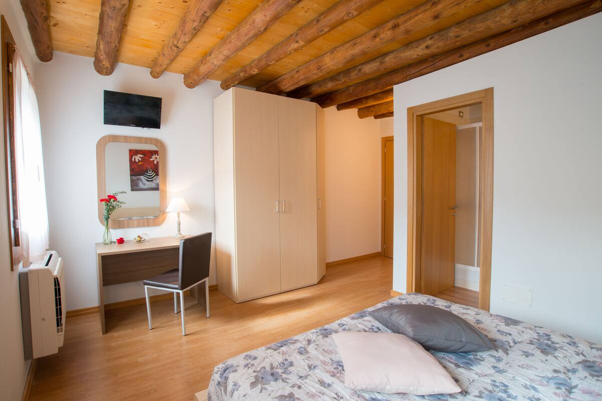 Superior Double Room, Hill View (3A) | Premium bedding, desk, soundproofing, rollaway beds (surcharge)