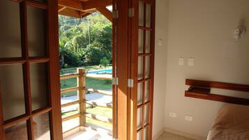 Quarto Duplo Standard com Ar Condicionado | Balcón