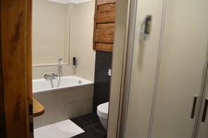 Bathroom - Hotel Kristian (Kubova Hut)