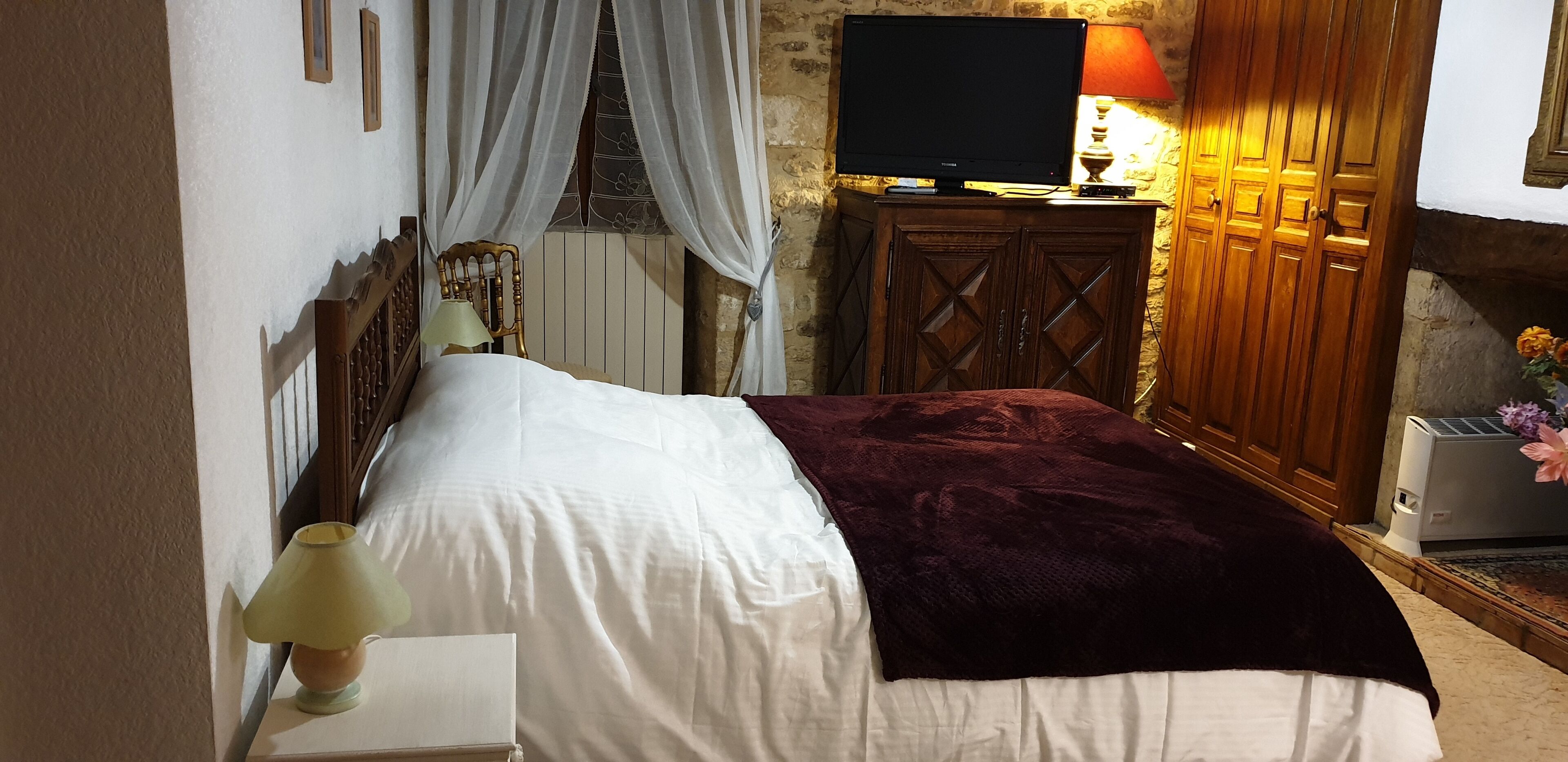 Double Room | Free WiFi