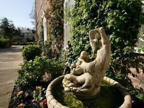 บริเวณภายนอก