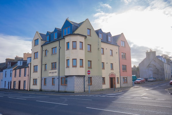 Exterior - Quay Head View Aparthotel (Stranraer)