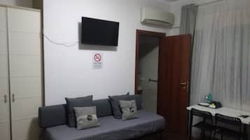 Comfort-Dreibettzimmer, Mehrere Betten, Nichtraucher, mit Bad