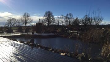 Kolam renang outdoor