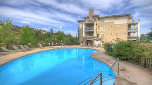 Apartment, 2 Queen-Betten | Pool