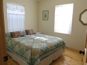Cabaña, para no fumadores | 1 habitación, tabla de planchar con plancha, wifi gratis y ropa de cama