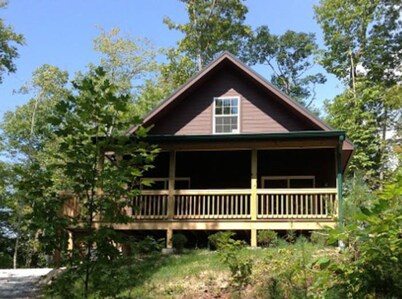 Mountain Cabin At Wolf Creek Lake - Oakview Cabin