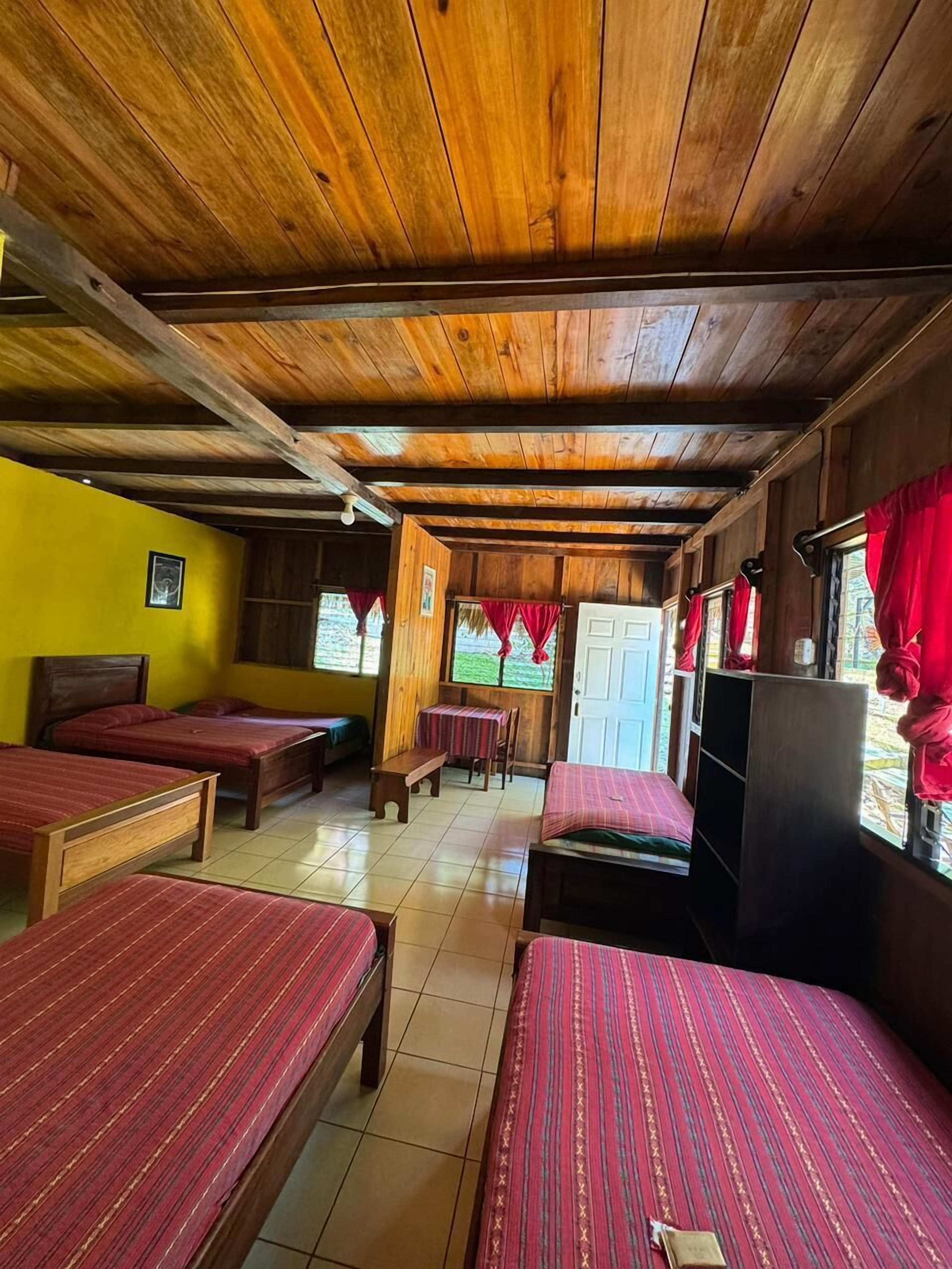 Camas extra y ropa de cama 