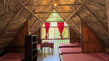 Economy Shared Dormitory, Mixed Dorm, Shared Bathroom (4 Single Beds) | Rollaway beds, bed sheets