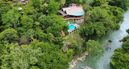 Hostal Portal de Champey - Hostel