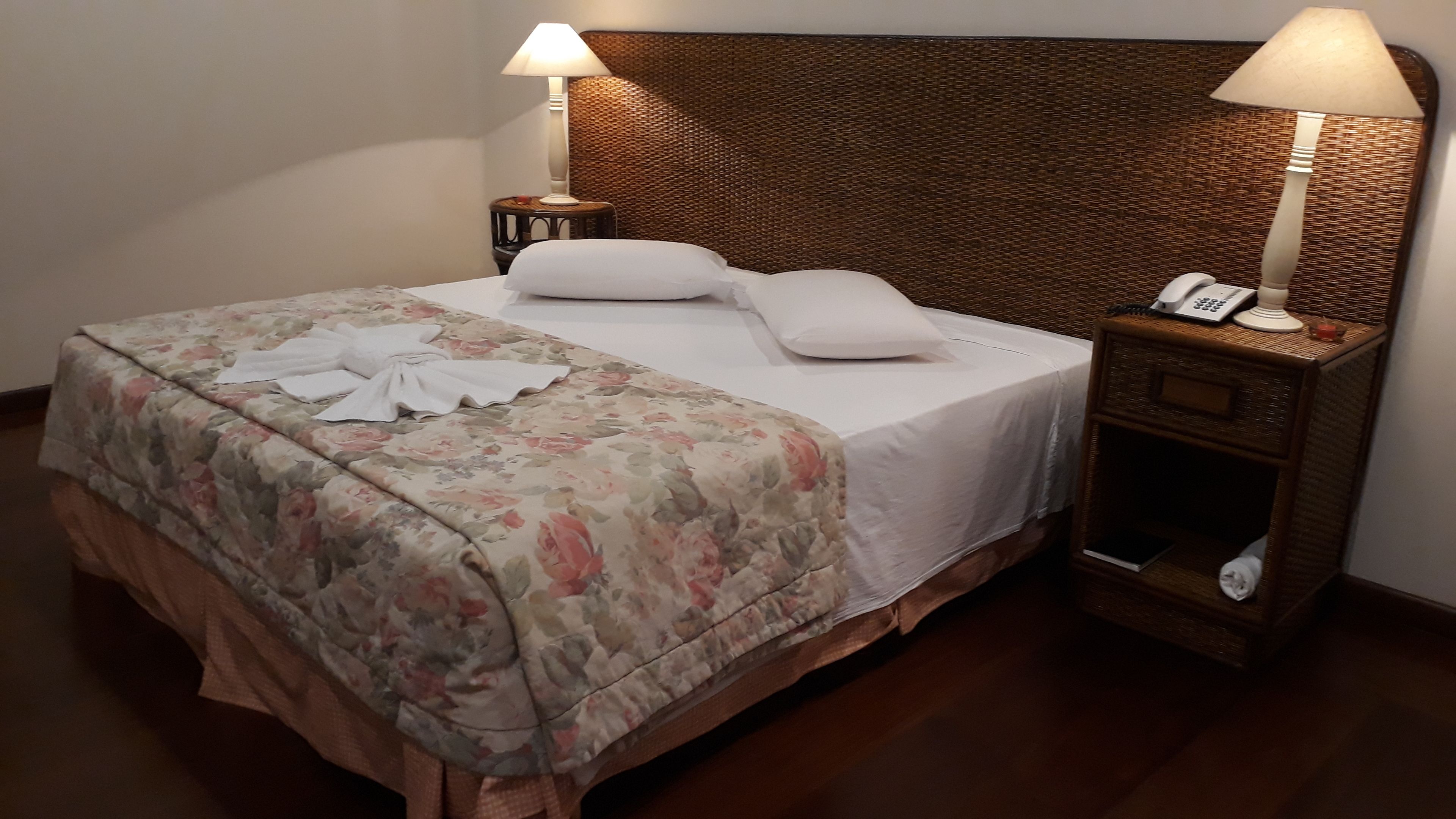 suite (master) | minibar, in-room safe, desk, blackout curtains